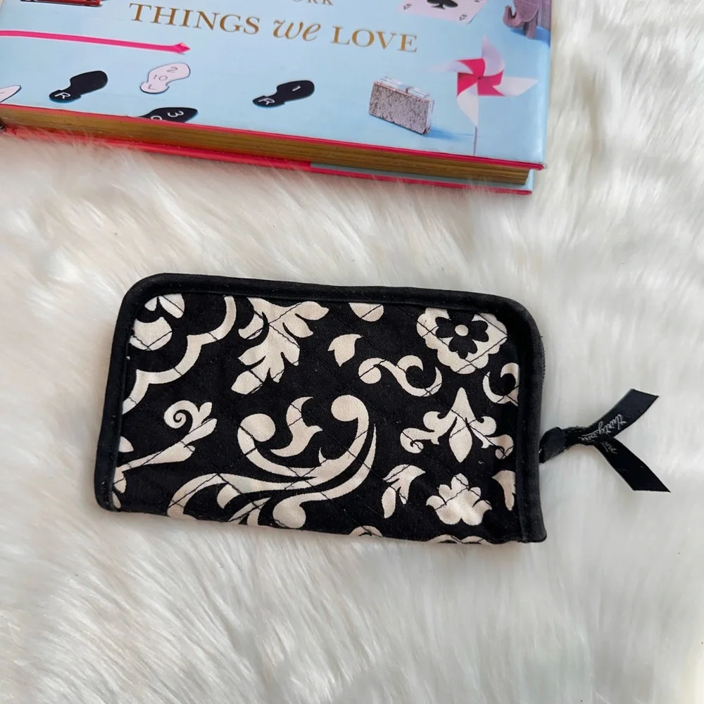 Vera Bradley Black and Cream Wallet - Picture 5 of 13
